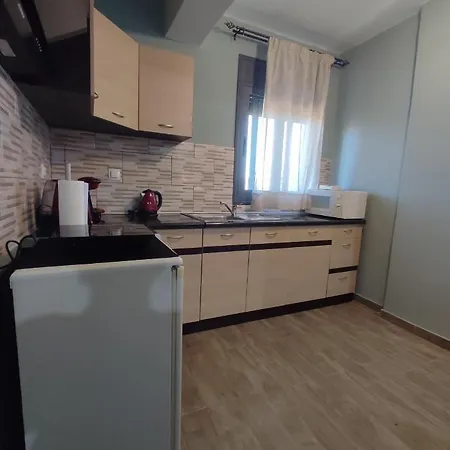 Aithra Studio Триполис Экстерьер фото