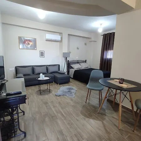 Aithra Studio Триполис Экстерьер фото